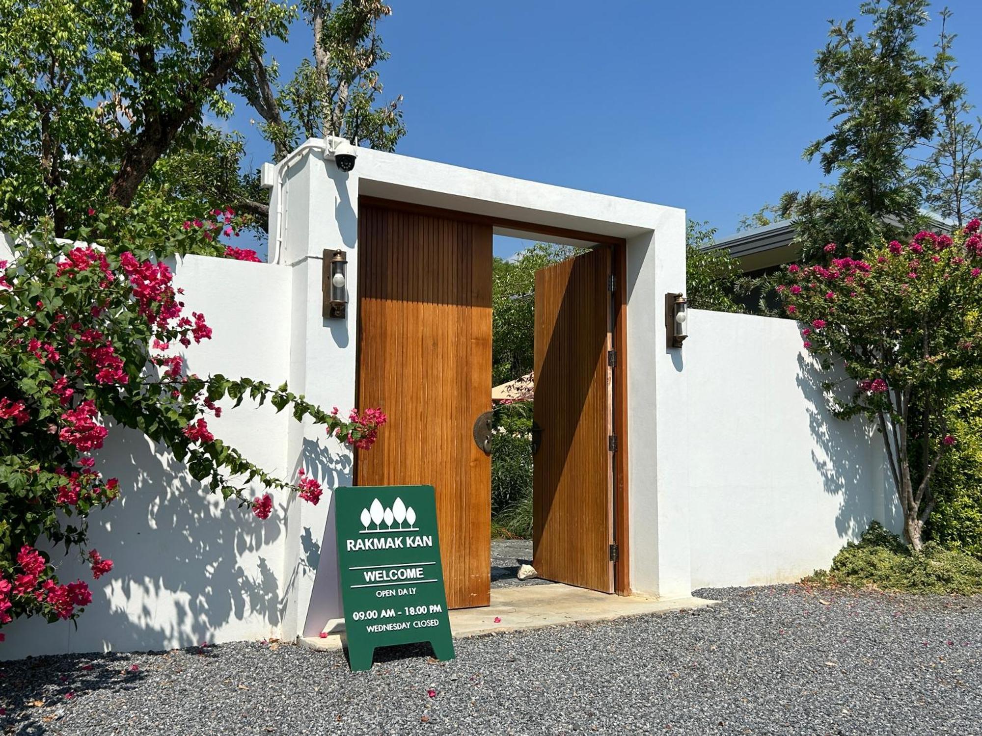 Rakmak Kan Resort & Cafe Kancsanaburi Kültér fotó