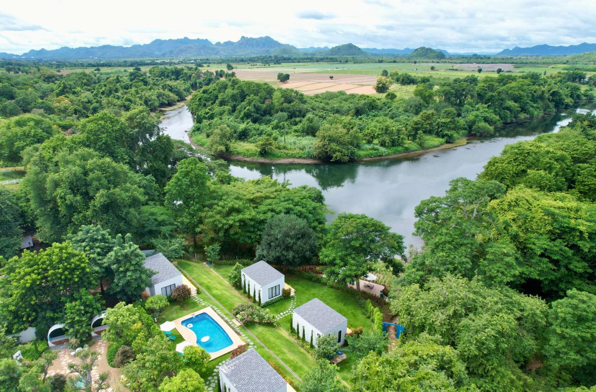 Rakmak Kan Resort & Cafe Kancsanaburi Kültér fotó